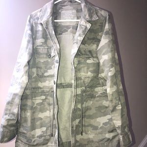 American eagle outfitters women camo jacket